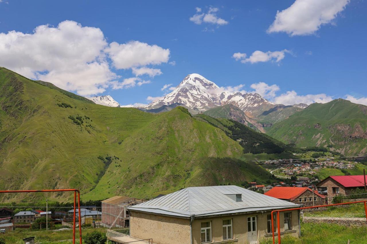 Heaven Hill Hotel Kazbegi Exterior foto