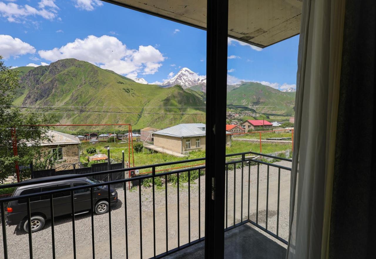 Heaven Hill Hotel Kazbegi Exterior foto